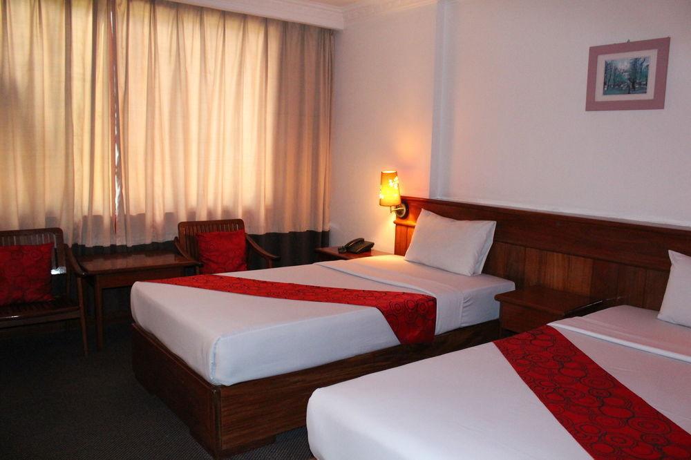 Princess Hotel Phnom Penh Exterior foto
